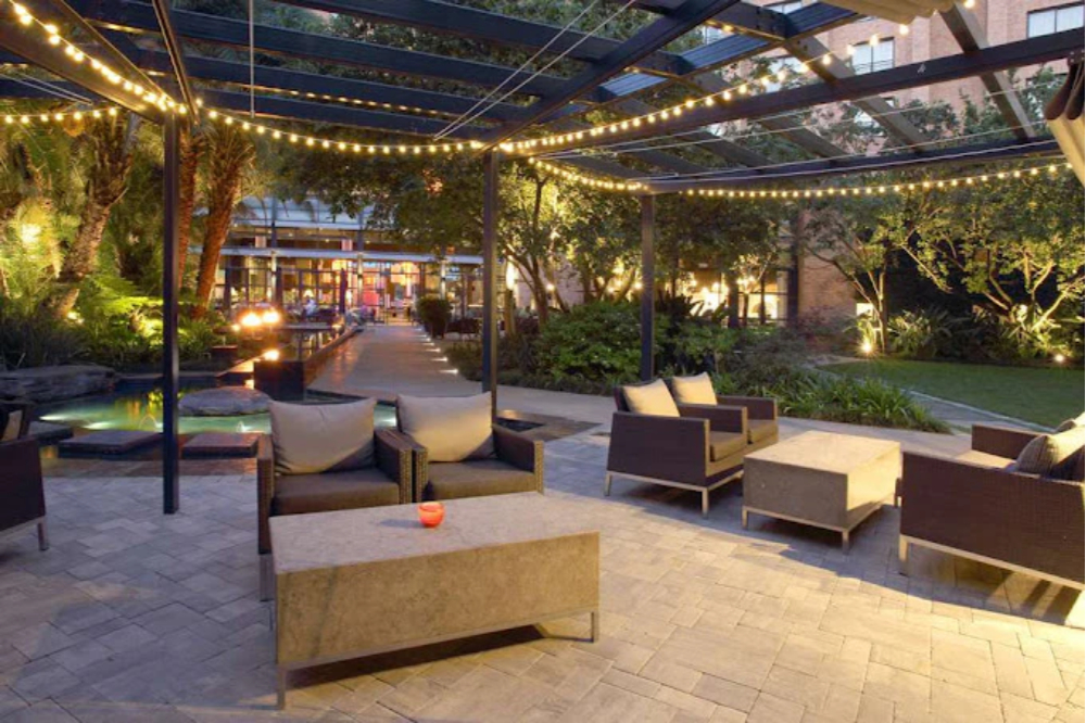 Royal Majestic Rosebank
